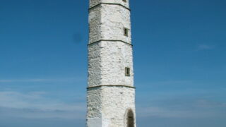 Civil outing: Chalk Tower at Flamborough
